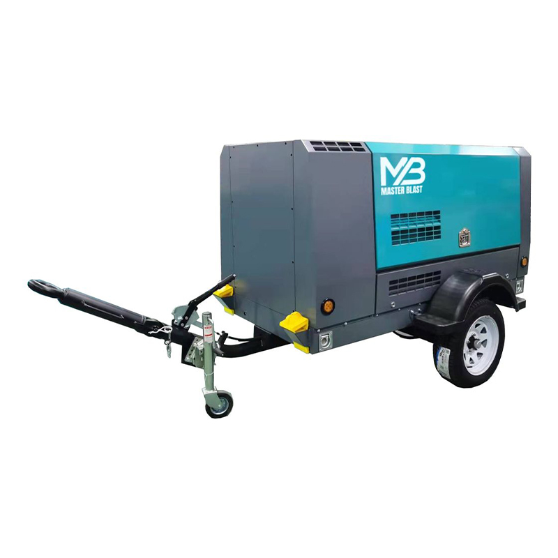 Компрессор винтовой дизельный MASTER BLAST MB-750D Компрессор винтовой дизельный MASTER BLAST MB-750D