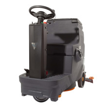 Поломоечная машина с местом оператора Chancee K68 с литиевым АКБ (100 а/ч)