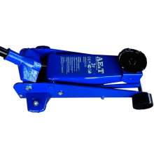 Домкрат подкатной T31103 AE&T 3 т профессиональный Домкрат подкатной T31103 AE&T 3 т профессиональный