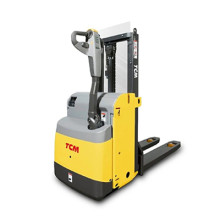 Штабелер TCM SPL125 Штабелер TCM SPL125