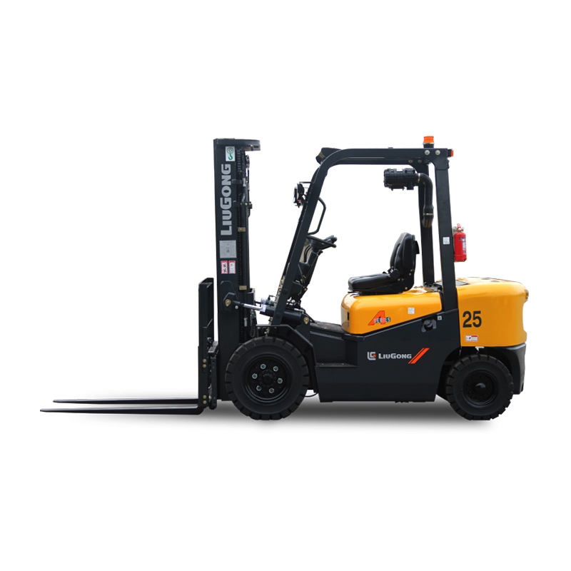 Газо-бензиновый вилочный погрузчик LiuGong CPCD25 Газо-бензиновый вилочный погрузчик LiuGong CPCD25