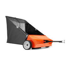 Мусороподборщик с функцией травосборника 91 см x 36 дюйма Husqvarna 5815380-01 (для всех райдеров) Мусороподборщик с функцией травосборника 91 см x 36 дюйма Husqvarna 5815380-01 (для всех райдеров)