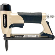 Скобозабивной пистолет пневматический HARDWICK MT8016LN с длинным носом Скобозабивной пистолет пневматический HARDWICK MT8016LN с длинным носом